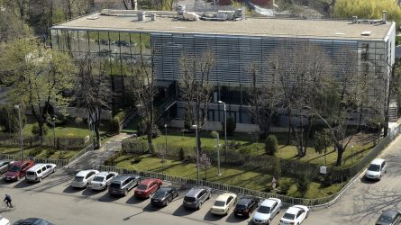 Permalink to Trădare să fie, dacă o cer interesele Partidului