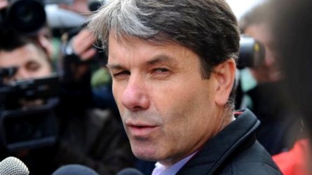 Permalink to Au pus cătuşe lobby-ului!