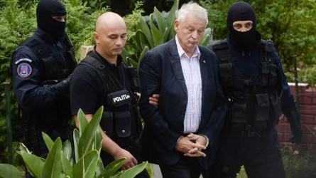 Permalink to Transparenţă prin geamurile dubei