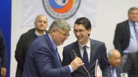 Permalink to Panică în birouri!