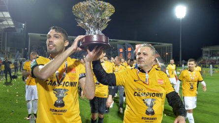 Permalink to Condamnaţi la Europa