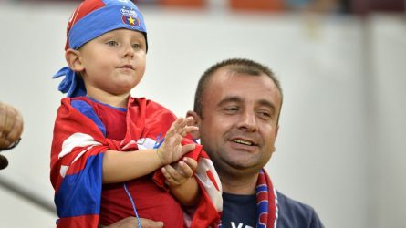 Permalink to Urna plină cu iluzii
