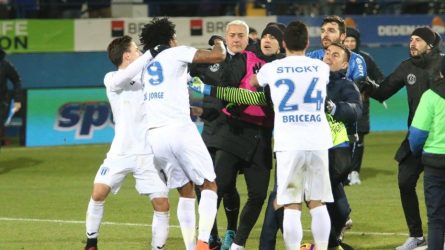 Permalink to De doi pumni bătaie