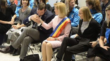 Permalink to Bucureşti, Capitala Sclipiciului