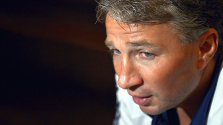 Permalink to Miza personală a lui Dan Petrescu