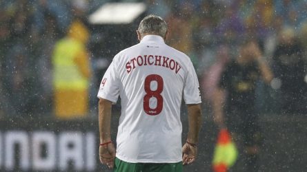 Permalink to Mămăliciki Stoicikov, militantul catalan