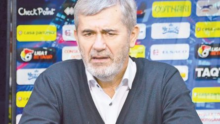 Permalink to Valeriu Iftime tot înalță un pod scund