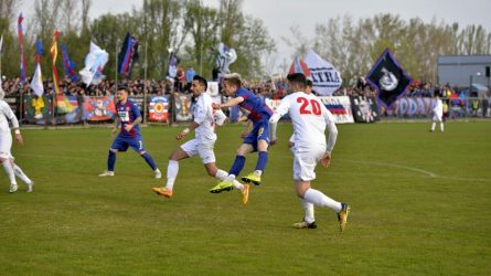 Permalink to Talpan n-a intrat în reflexele UEFA