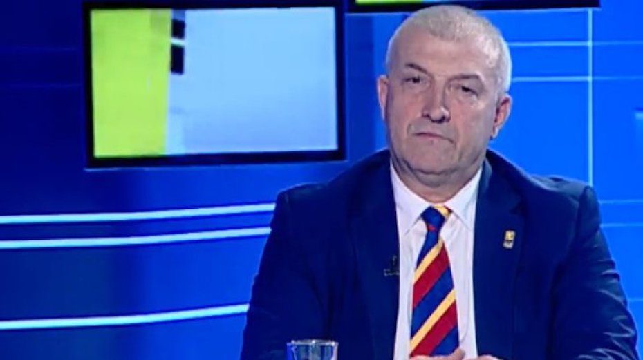 Permalink to Rareș Bogdan și sângele din cravata lui Bercean