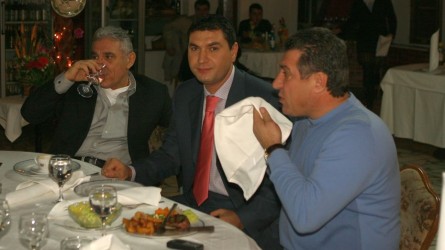 Permalink to Bătaia e ruptă din Raiul puşcăriei