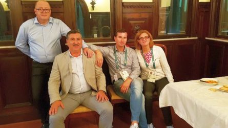 Permalink to „Pe întreg mapamondul lumii”