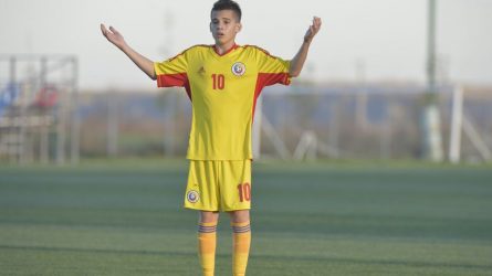 Permalink to Hagi vrea un răspuns. I-l dăm?