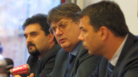 Permalink to Oli, vehiculul electoral al lui Gino
