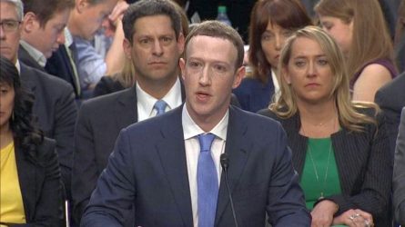 Permalink to Mark Muntele de Zahăr şi planeta Facebook