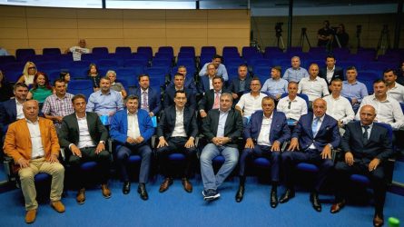 Permalink to Noua generaţie. Nu partidul!