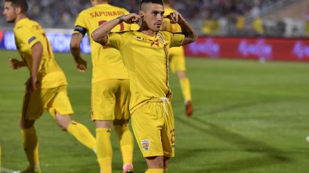 Permalink to Nicolae, destupă-ți urechile!