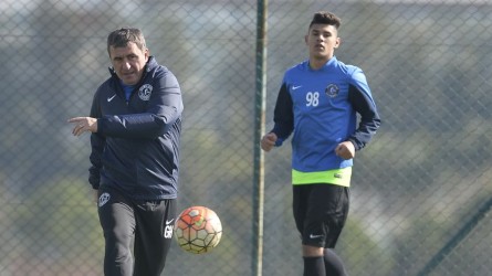 Permalink to Ipocrizia lui Hagi
