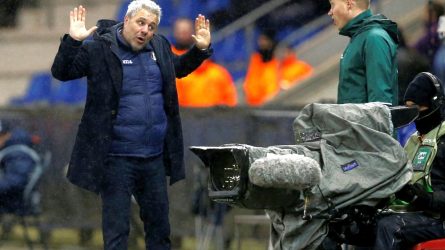 Permalink to Arbitrul din vecini
