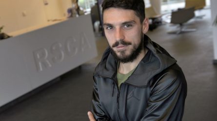 Permalink to Scara de sub picioare