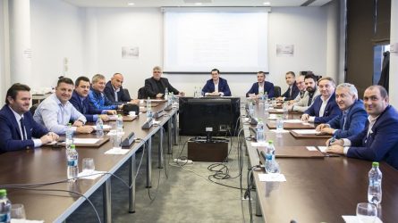 Permalink to Trai pe vătrai