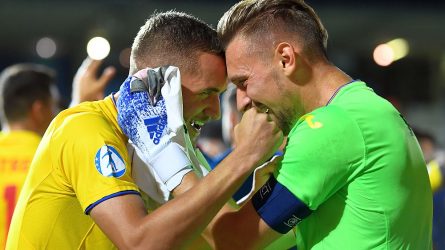 Permalink to Pete în soare