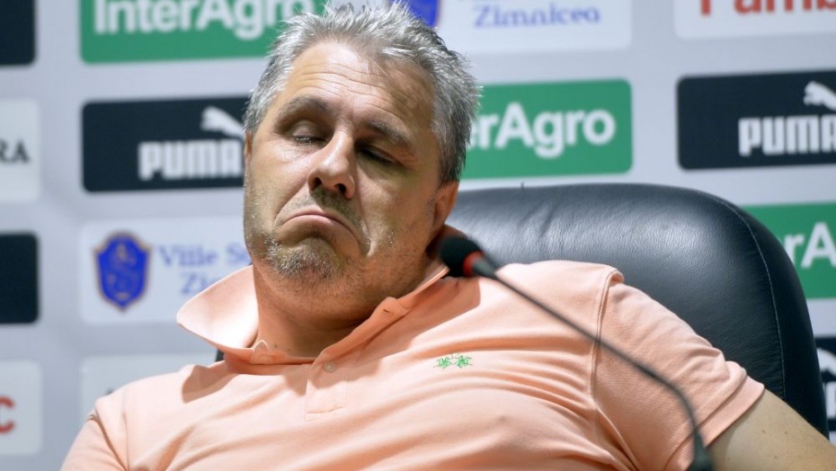 Permalink to Petrecerea s-a sfîrşit
