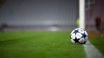 Permalink to Ochi de Şoim, Pană de Fotbal