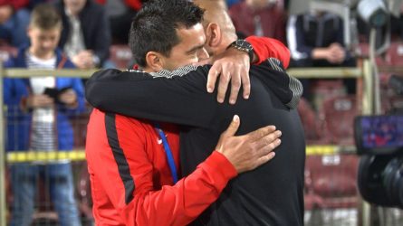 Permalink to Complot şi bănuială